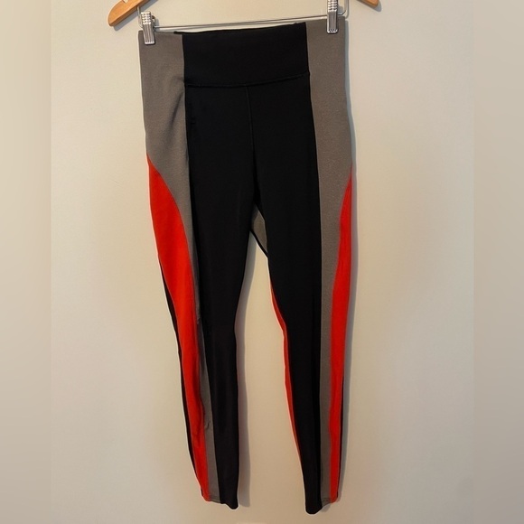 Athleta Crest Colorblock Tight Small - Picture 2 of 8